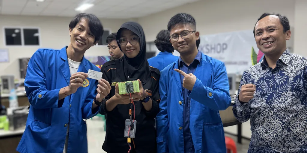 workshop-guna-bekas-baterai universitas pamulang